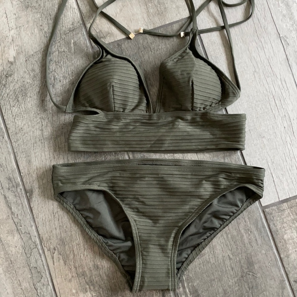 Michael Kors NWOT 2 Piece Bathing suit